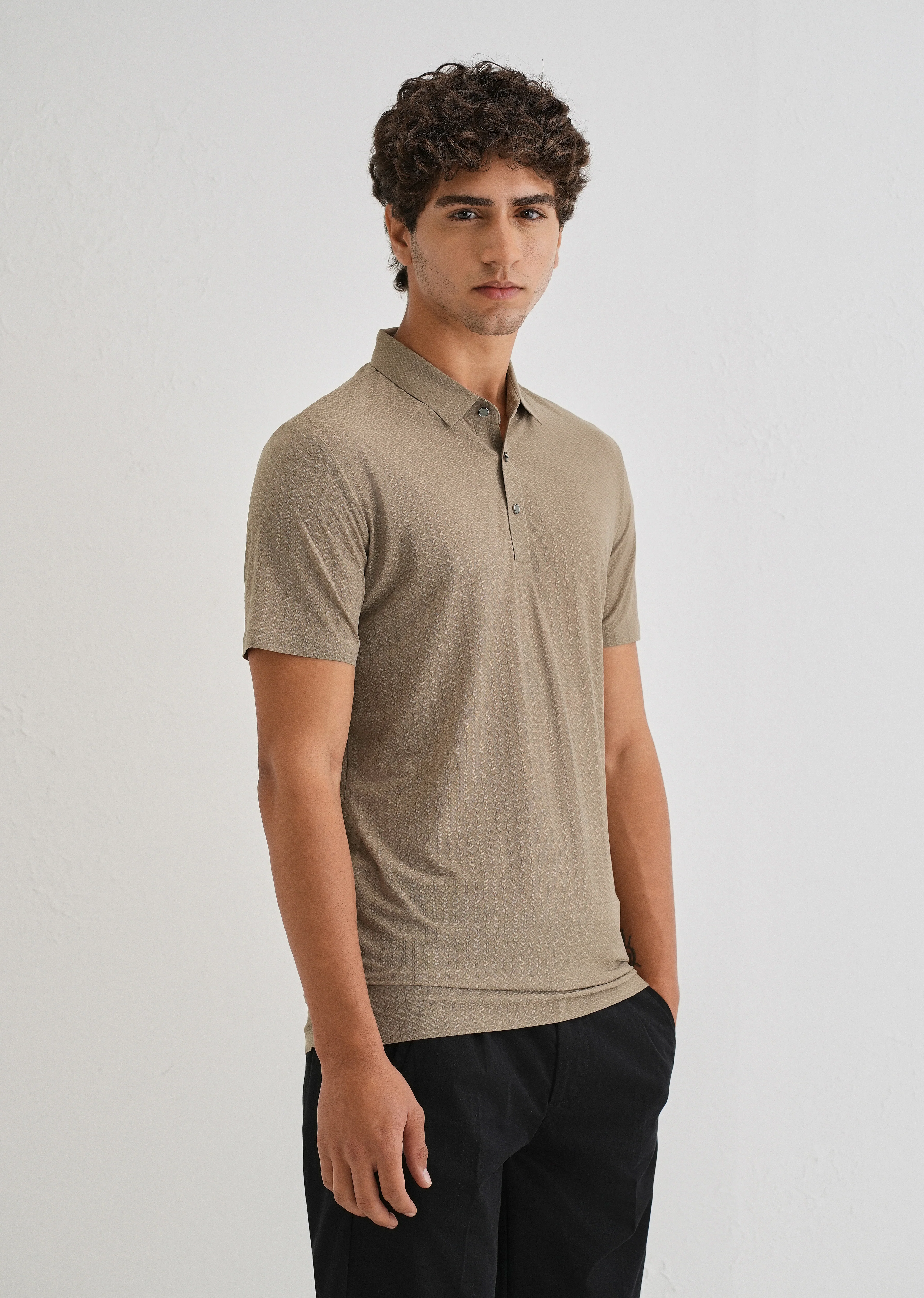 Tan Polo Collar Printed Seamless T-shirt - Image 6
