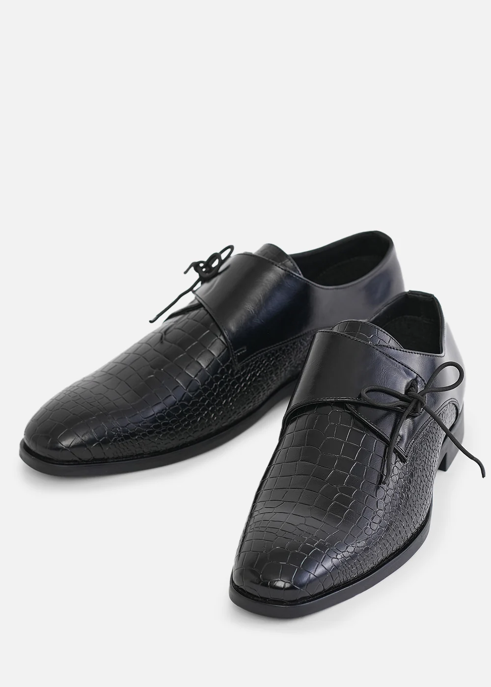 Textured Black Lace-Up Formal Shoes - Image 4