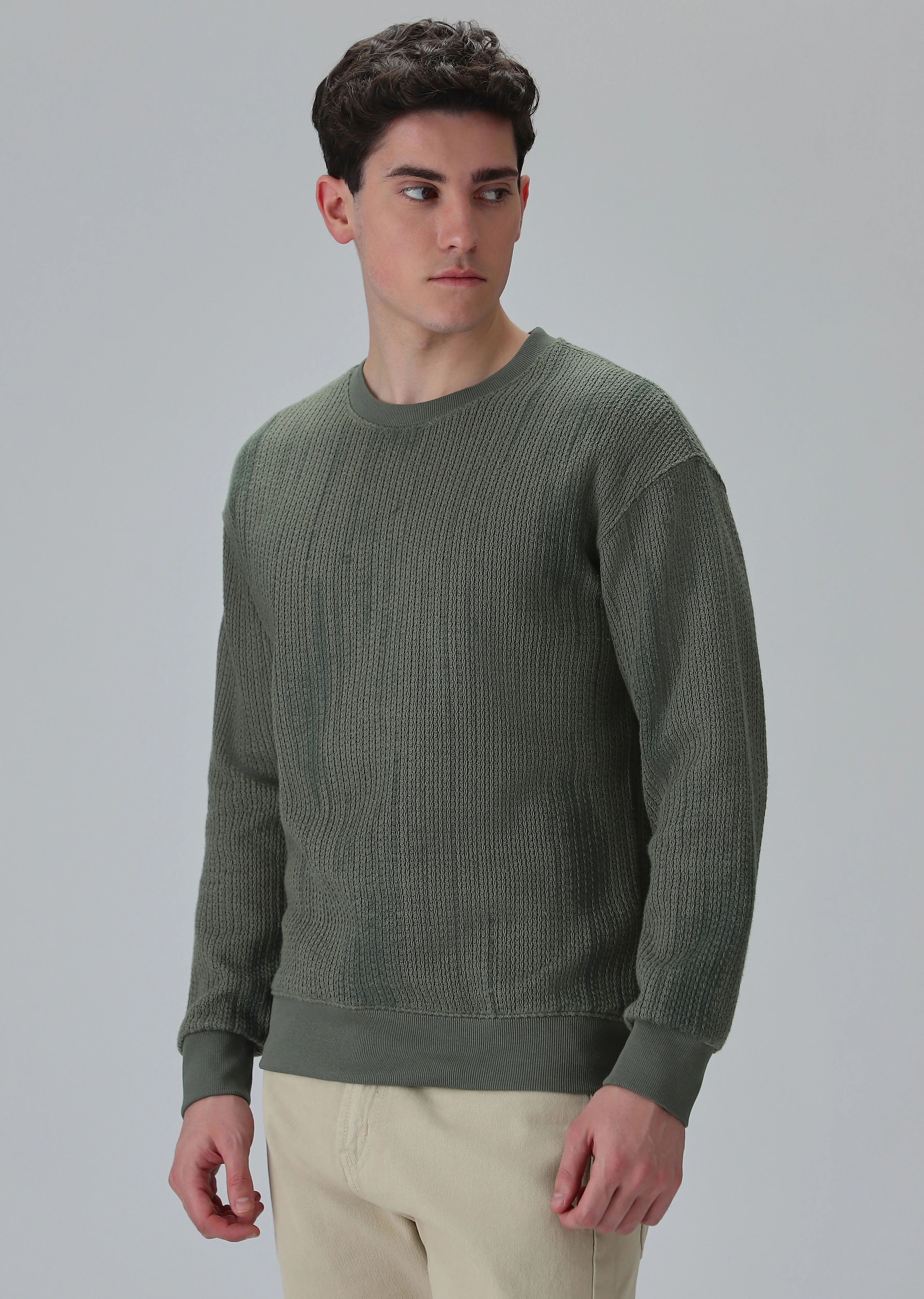 Textured Knit Green Sweatshirt - Image 4