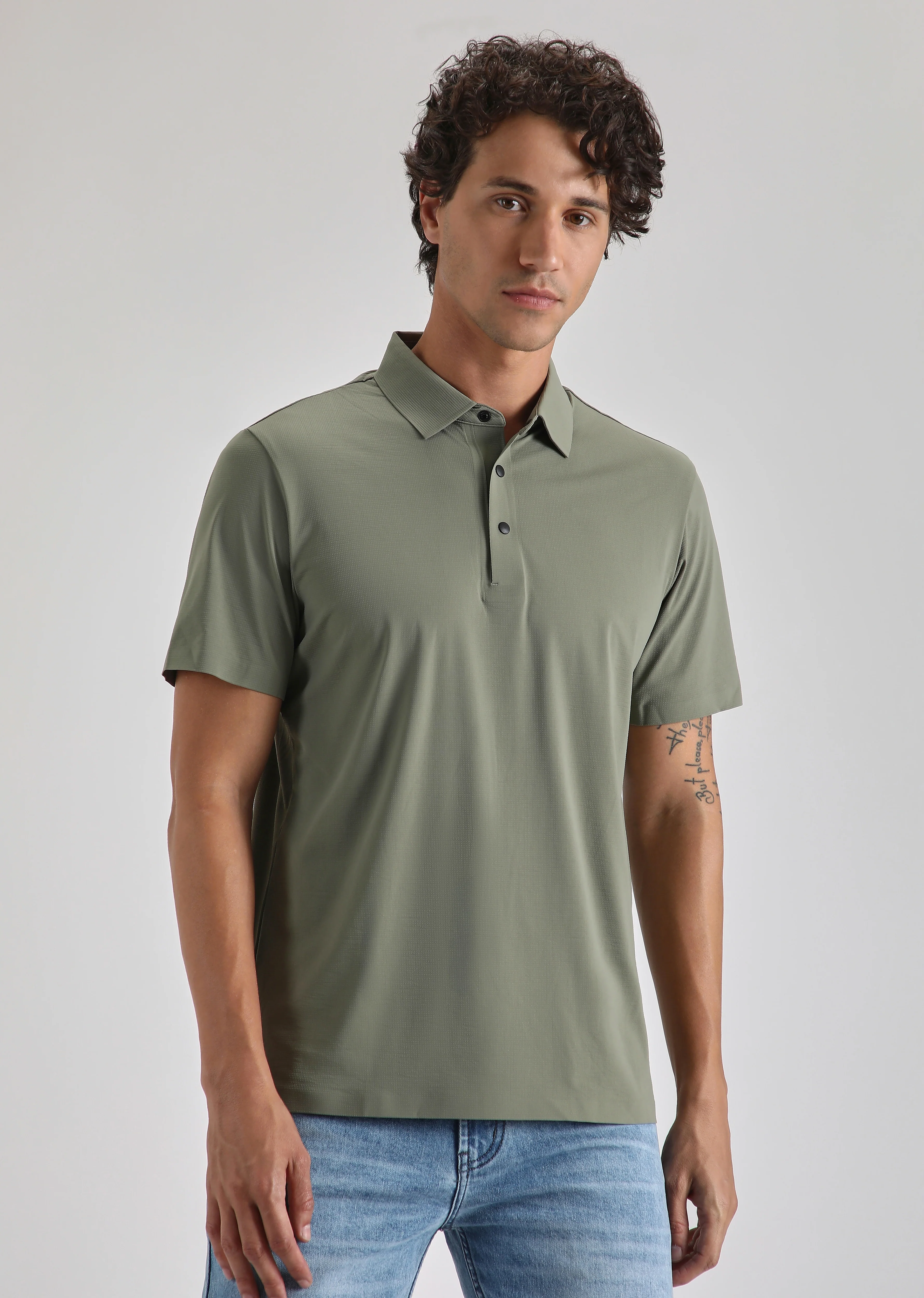Textured Olive Plain Stitchless Polo T-shirt - Image 3