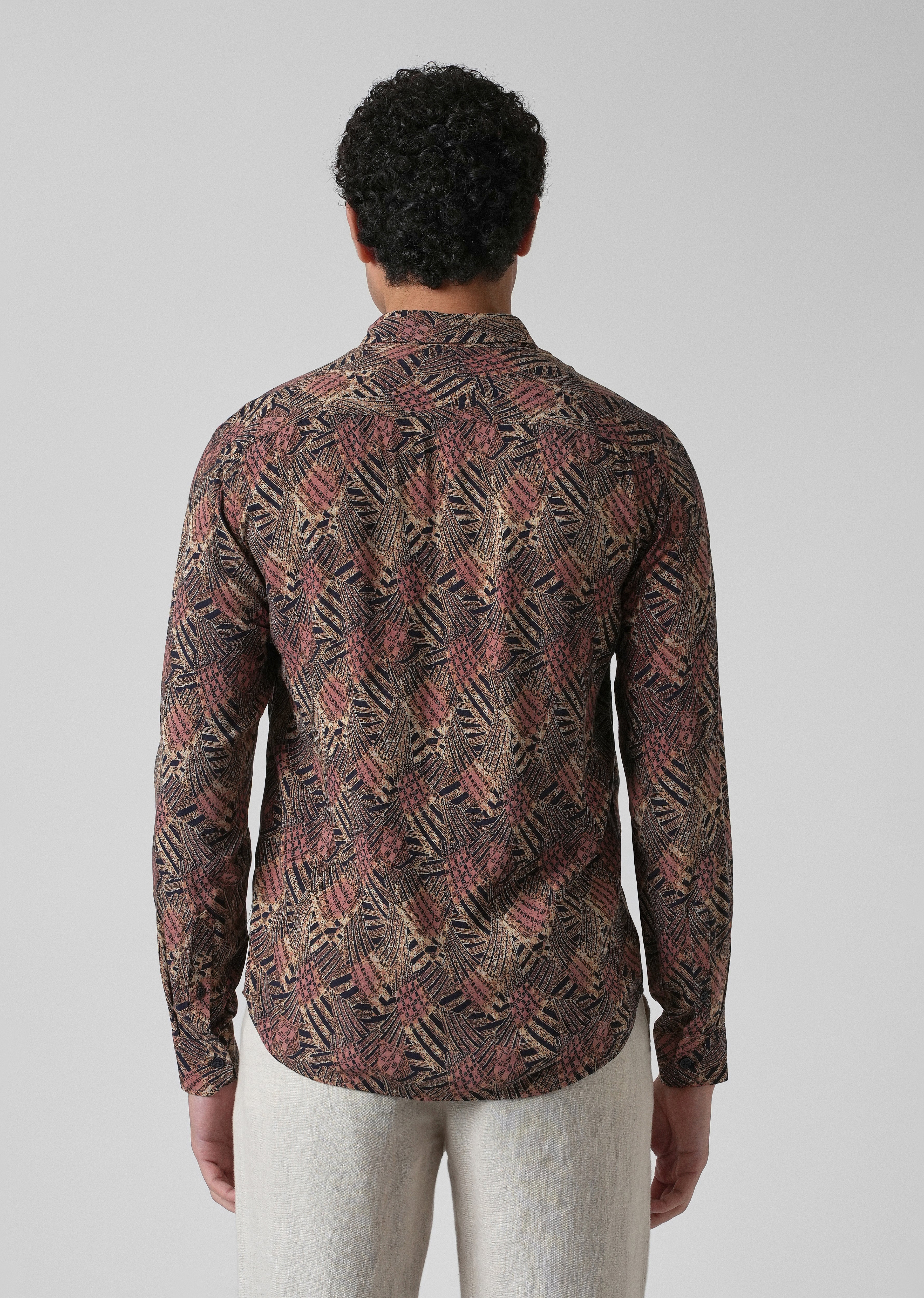 Tranquil Tendrils Feather Shirt - Image 2