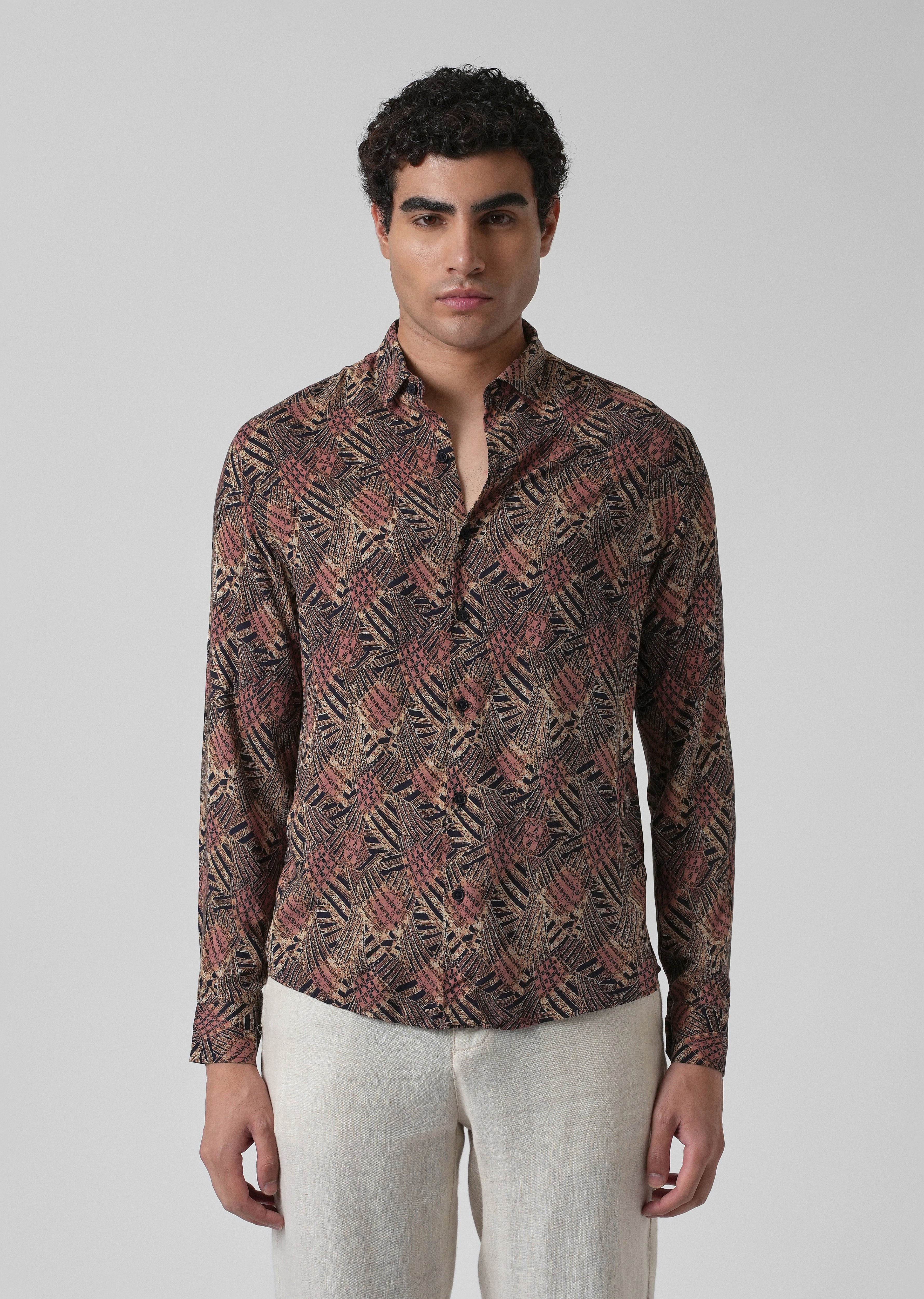 Tranquil Tendrils Feather Shirt - Image 3