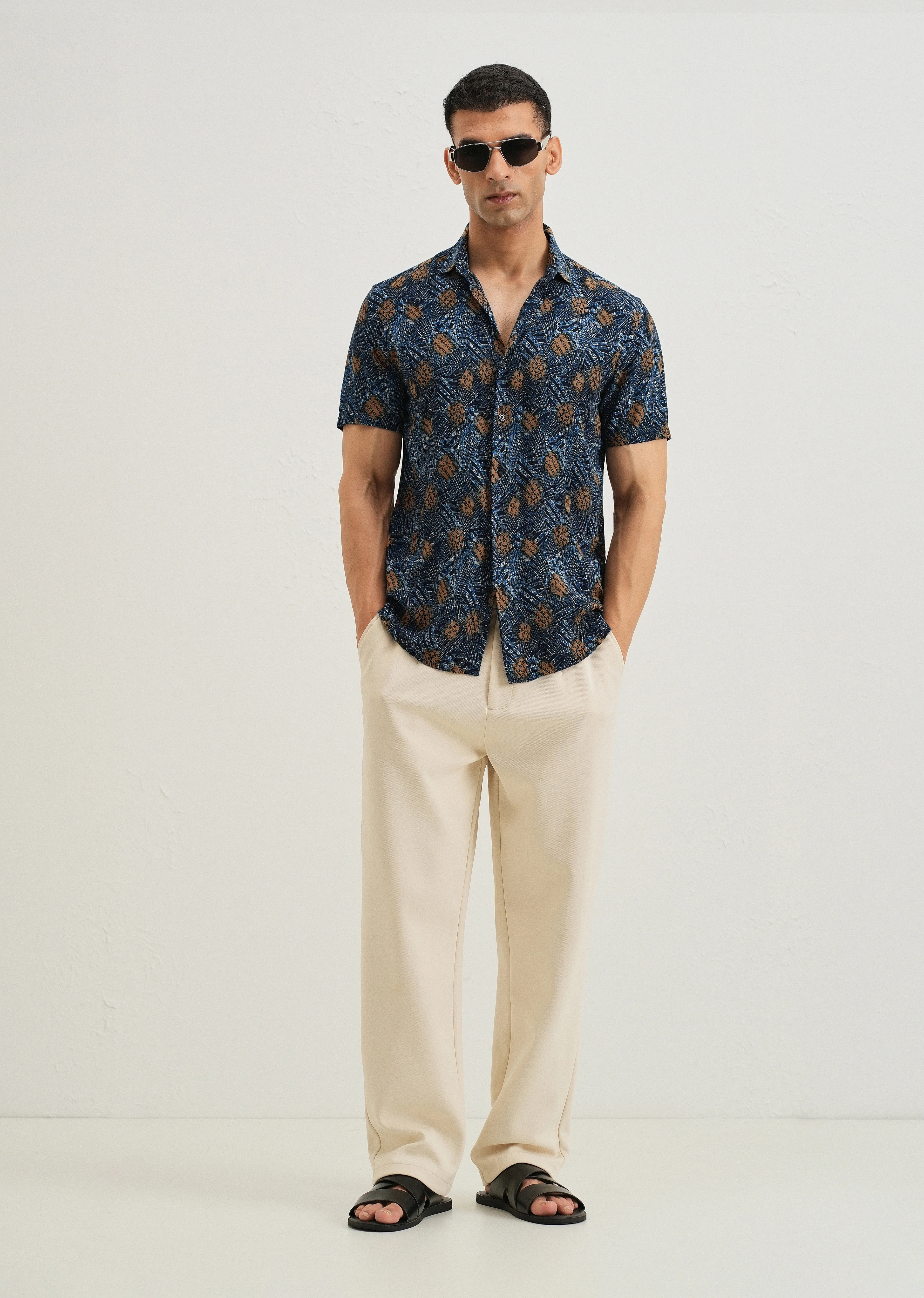 Tropical Feather shirt - Image 6