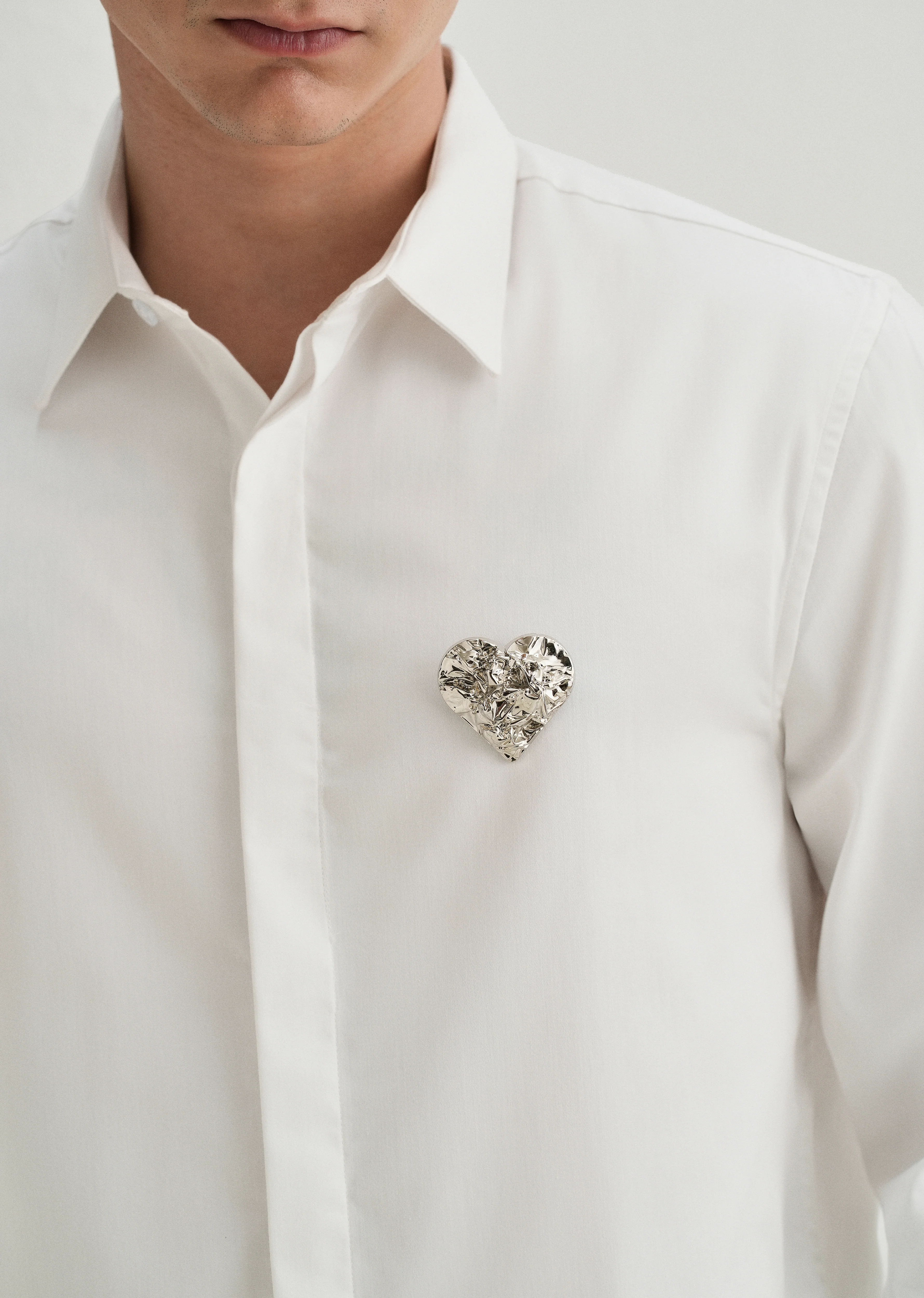 Valentine Heart Brooch White Designer Shirt - Image 5