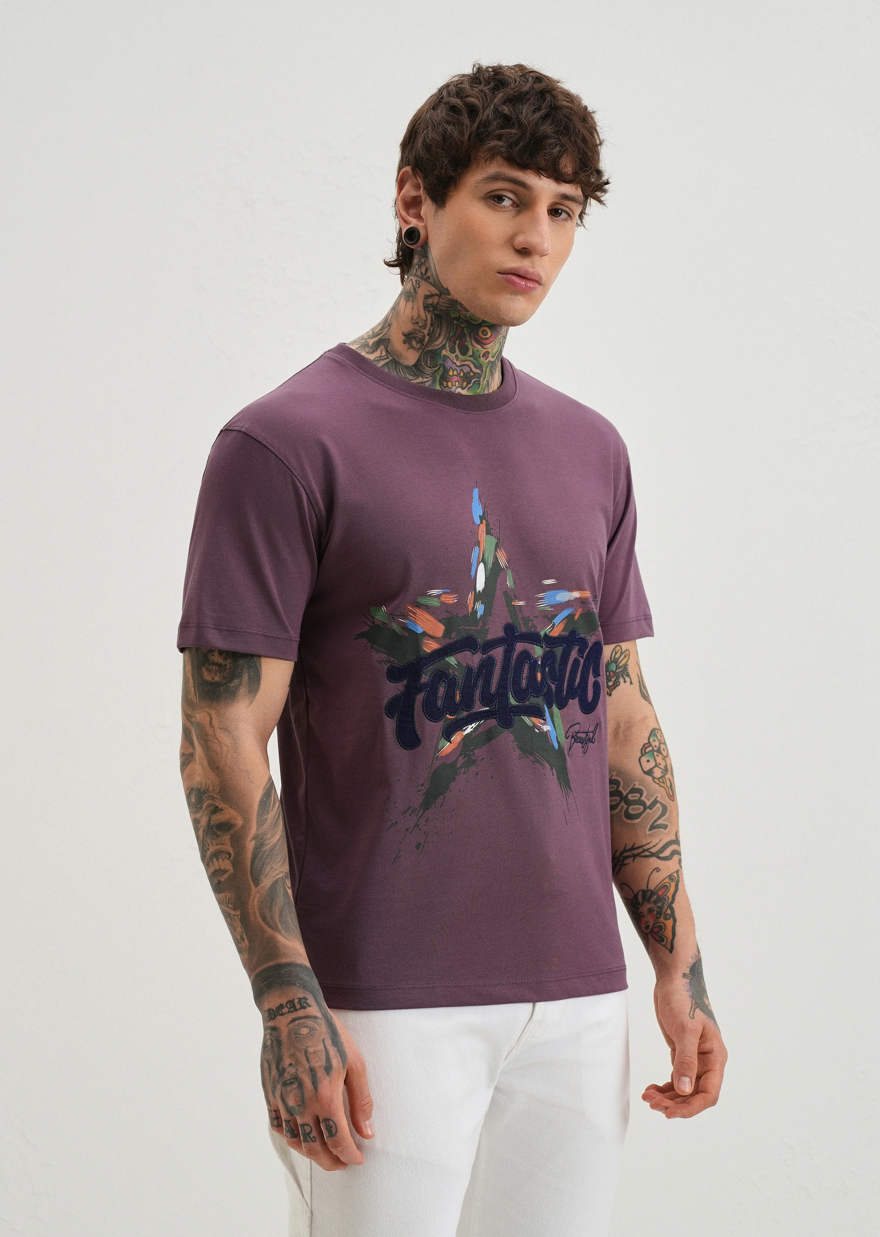 Violet Graphic Print Applique T-shirt - Image 4