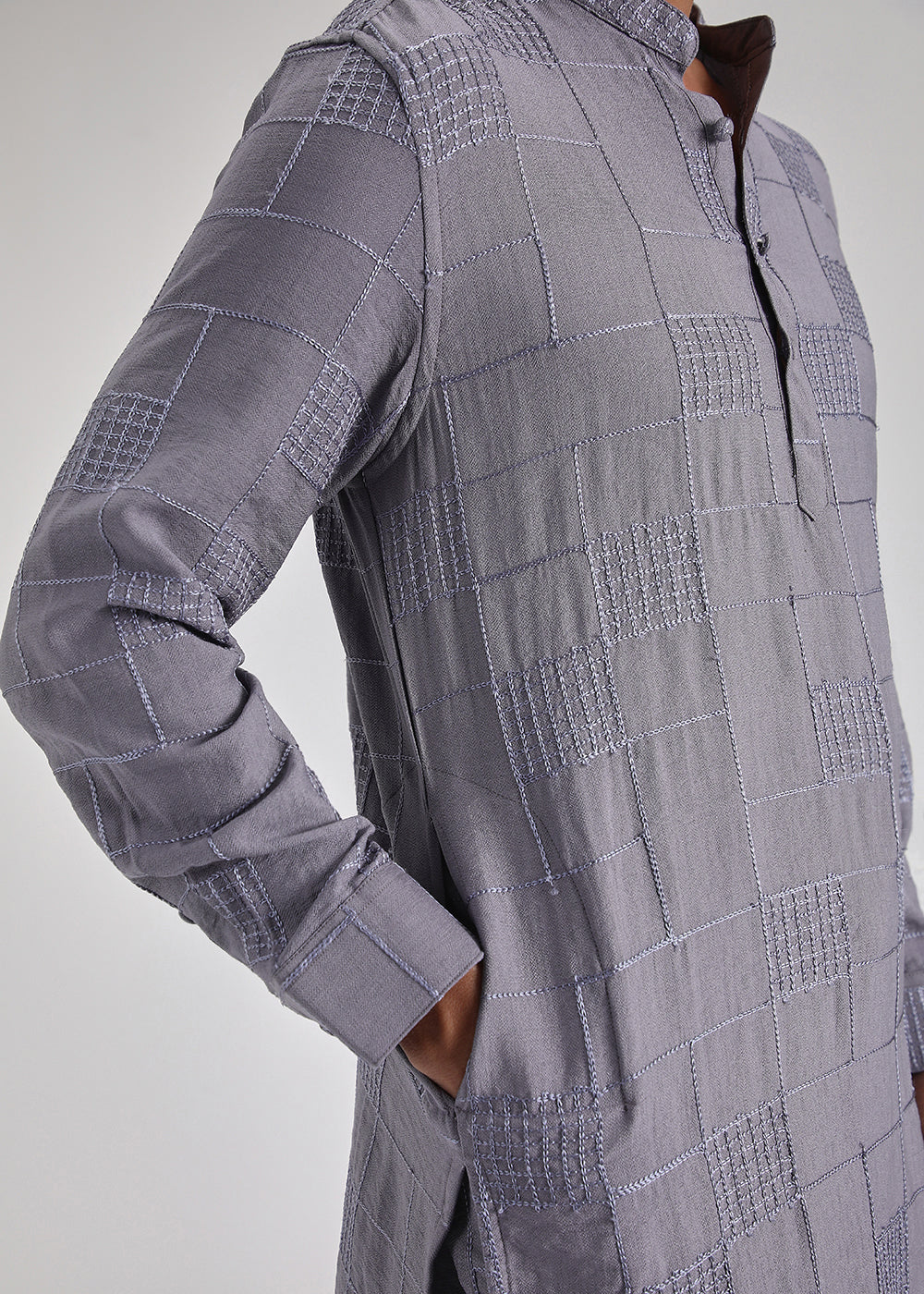 Violet Self Thread Embroidered Kurta - Image 2