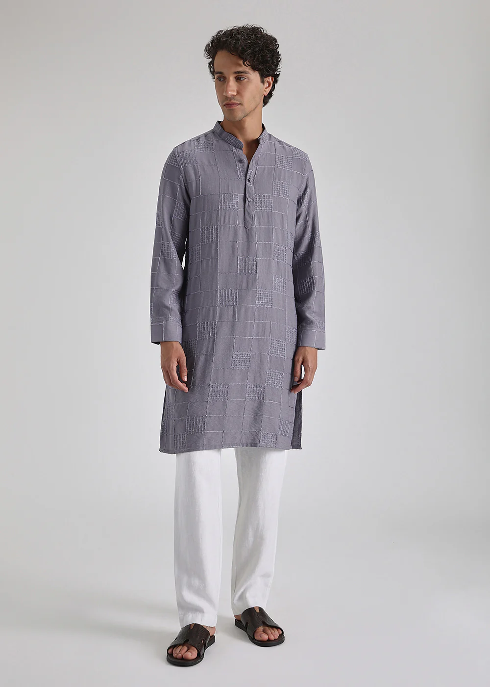 Violet Self Thread Embroidered Kurta - Image 3