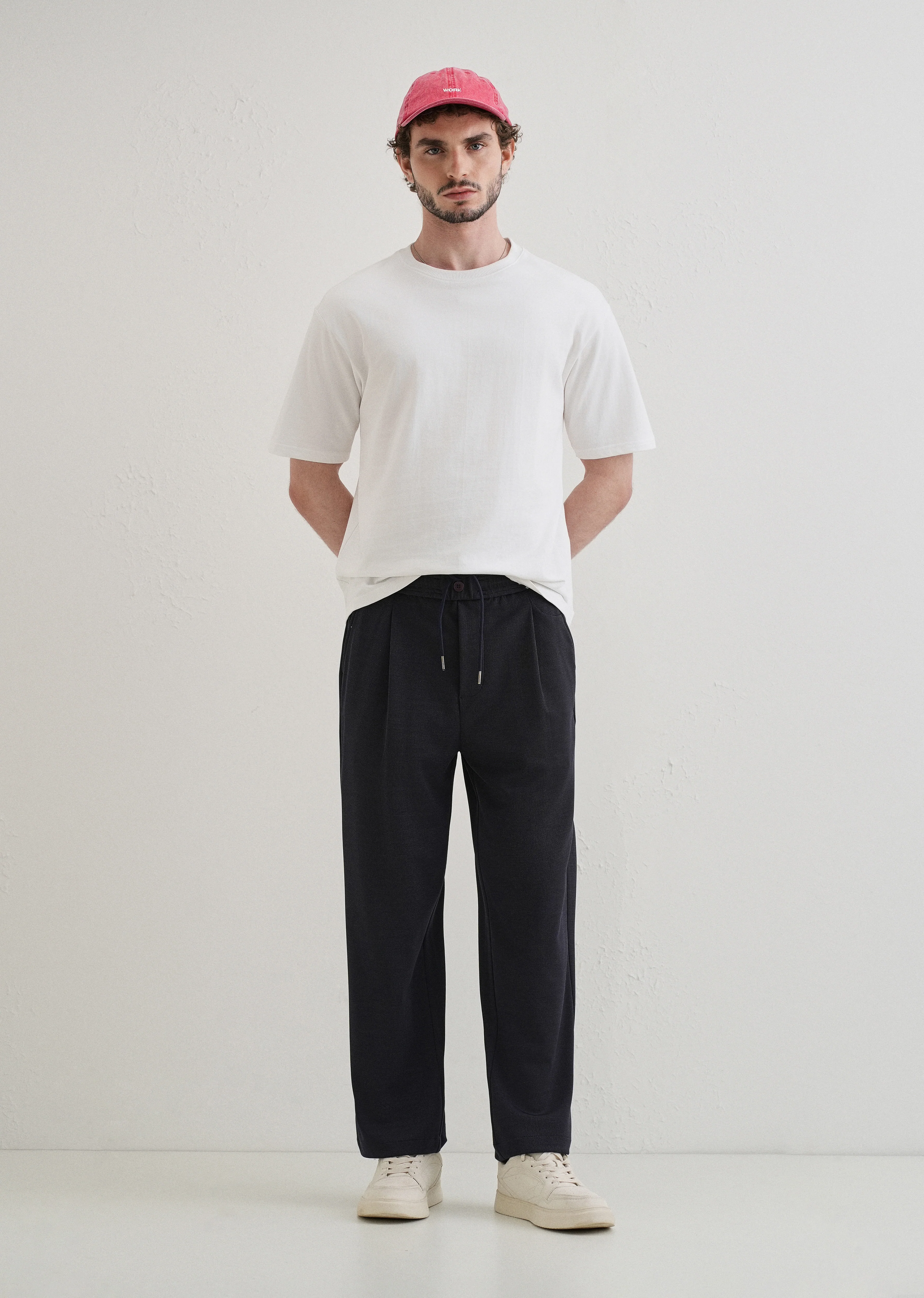 White Basic Relaxed Fit T-shirt - Image 6