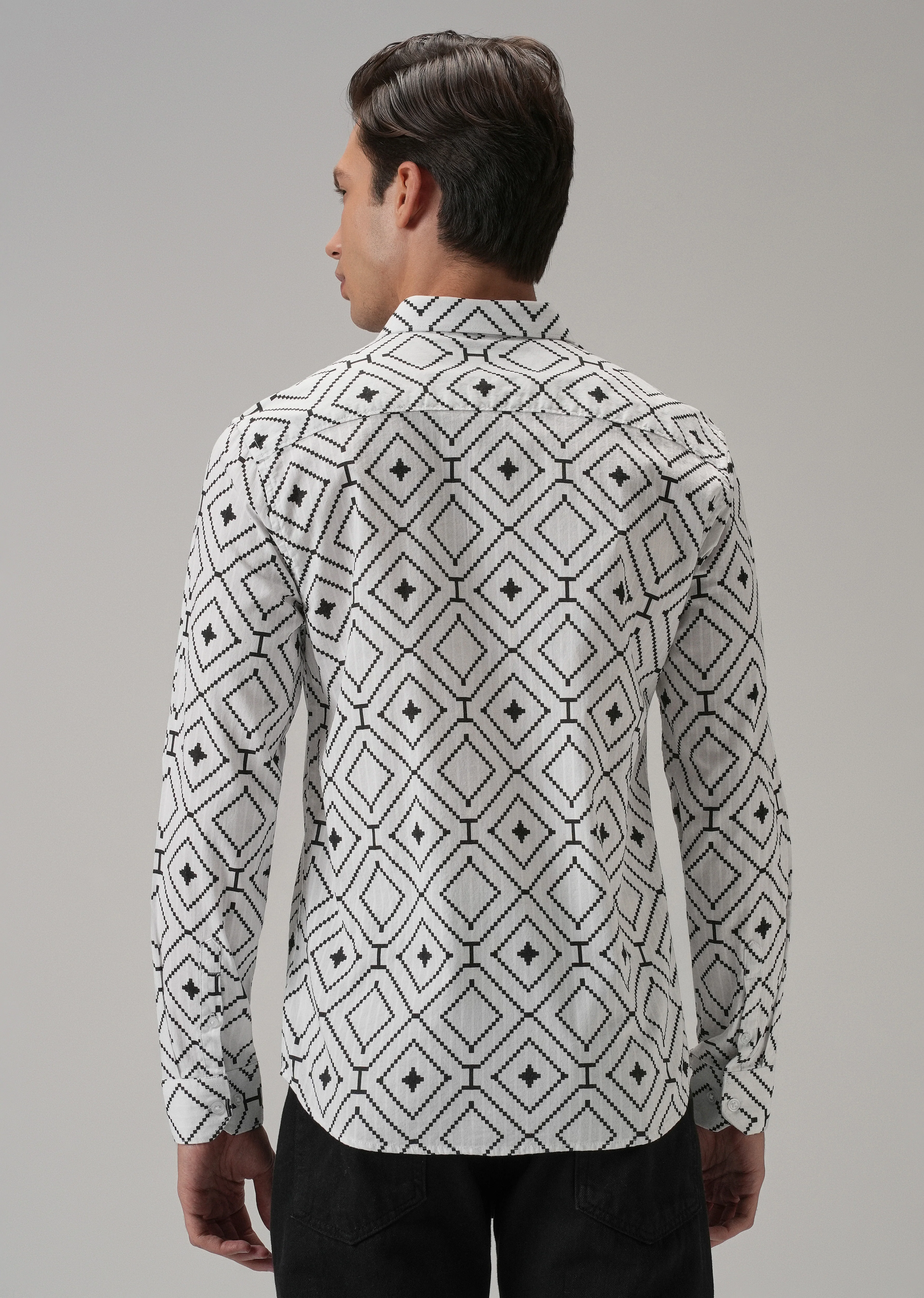 White Diamond Pattern Print Shirt - Image 2