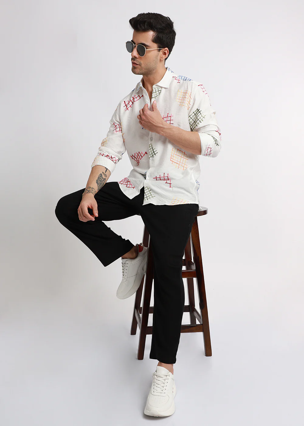 White Geometric Embroidered Shirt - Image 7