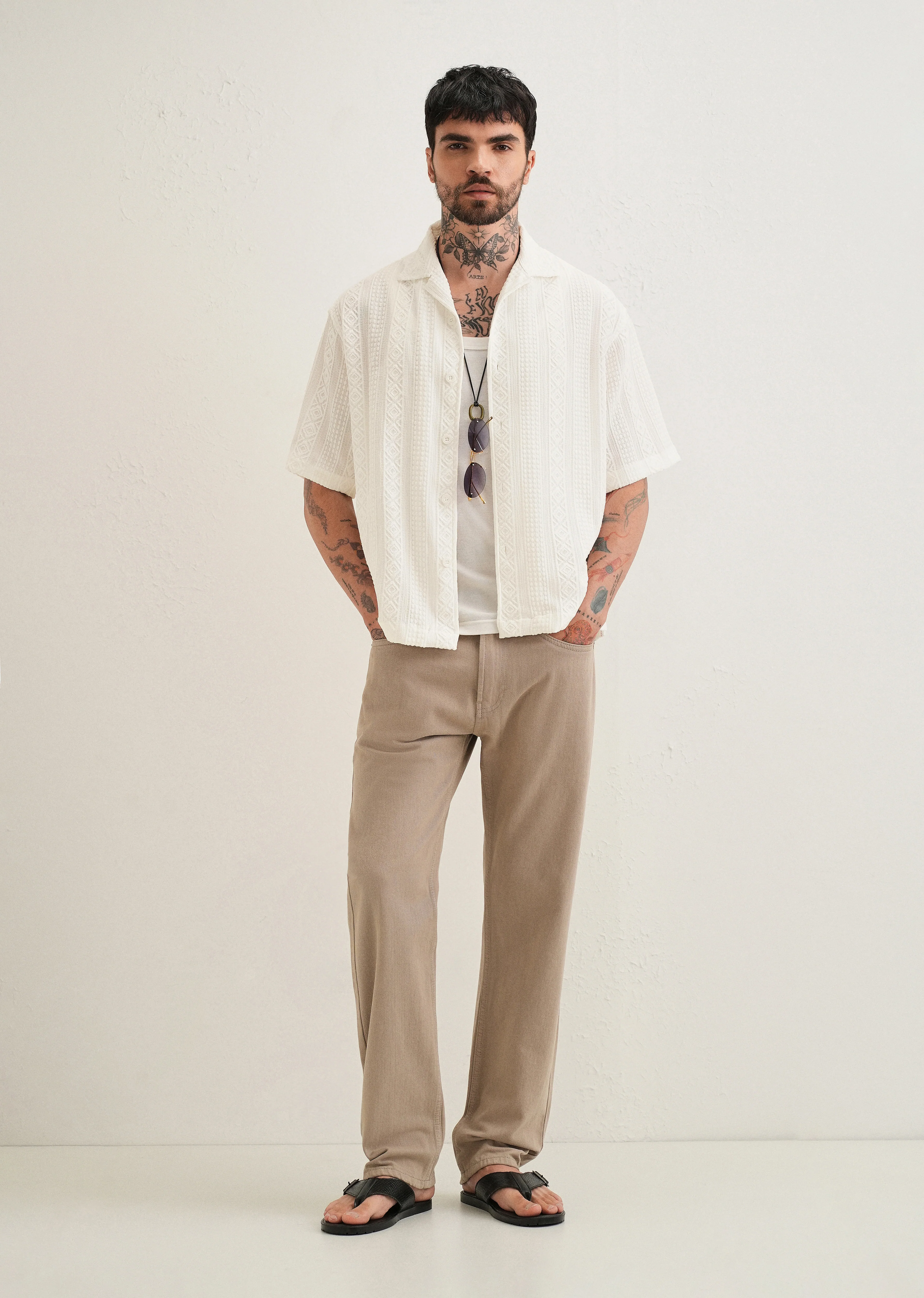 White Geometric Textured Shirt - Image 7