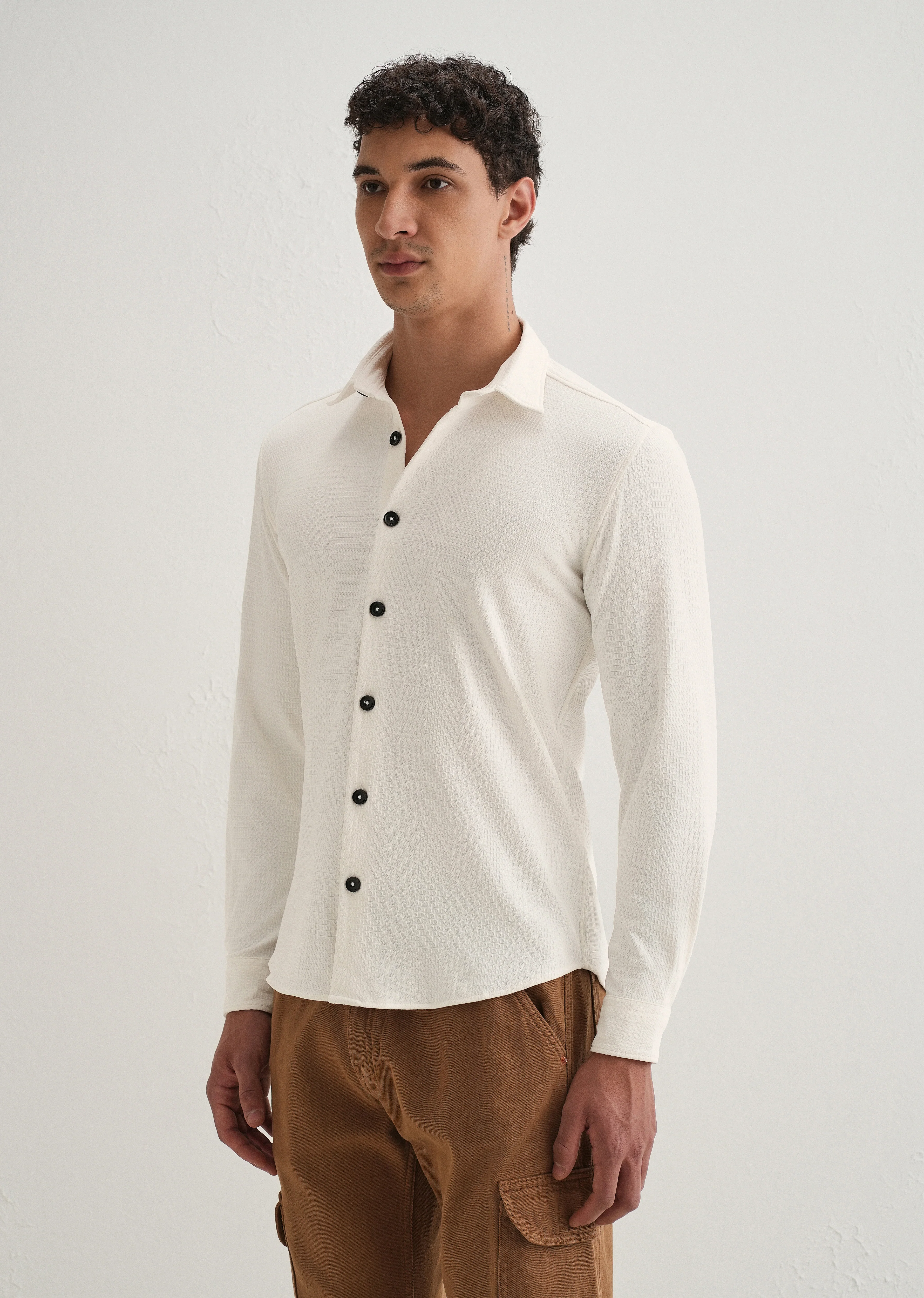 White Grid Textured Knit Shirt - Image 4