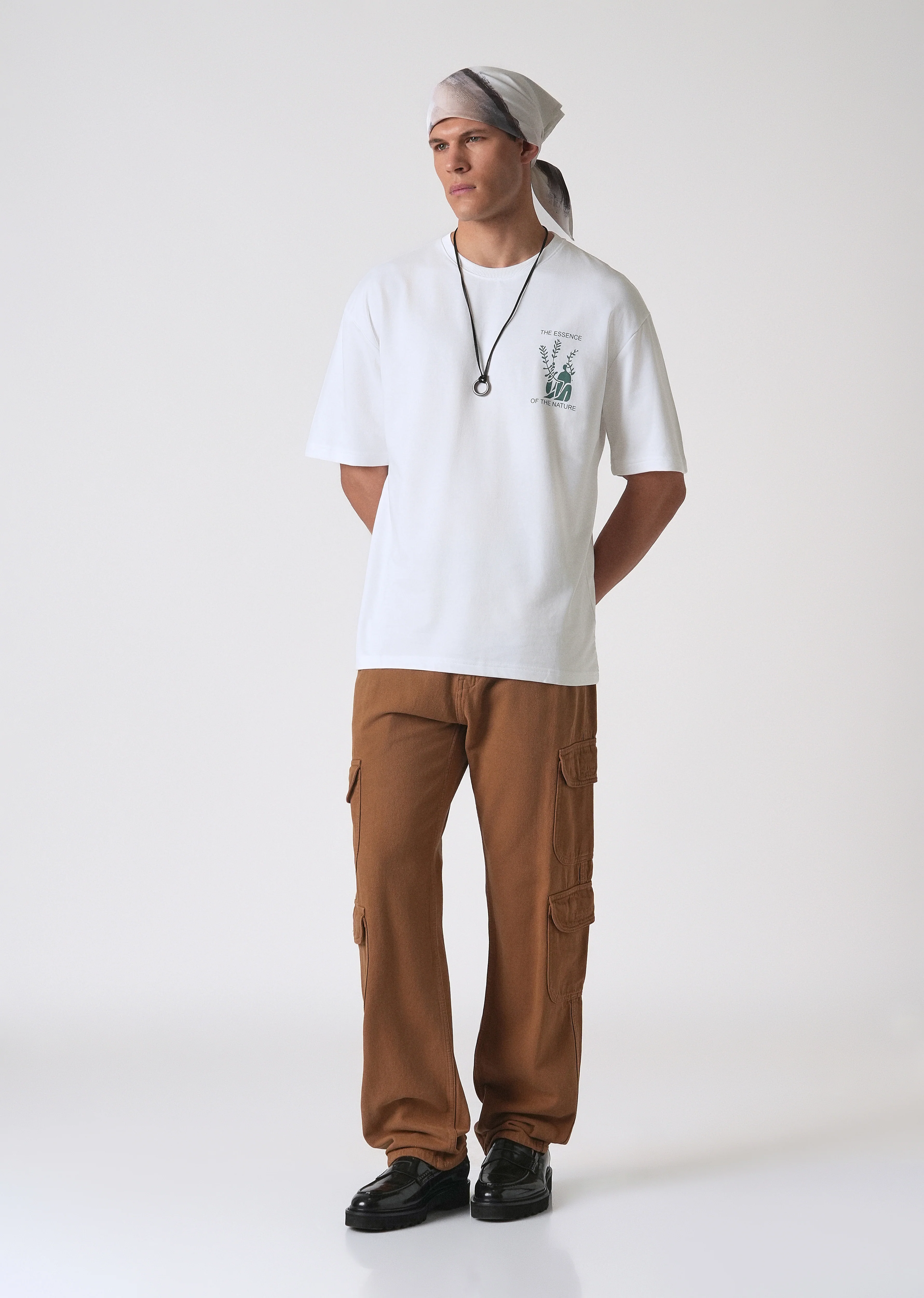 White Oversized T-shirt - Image 6