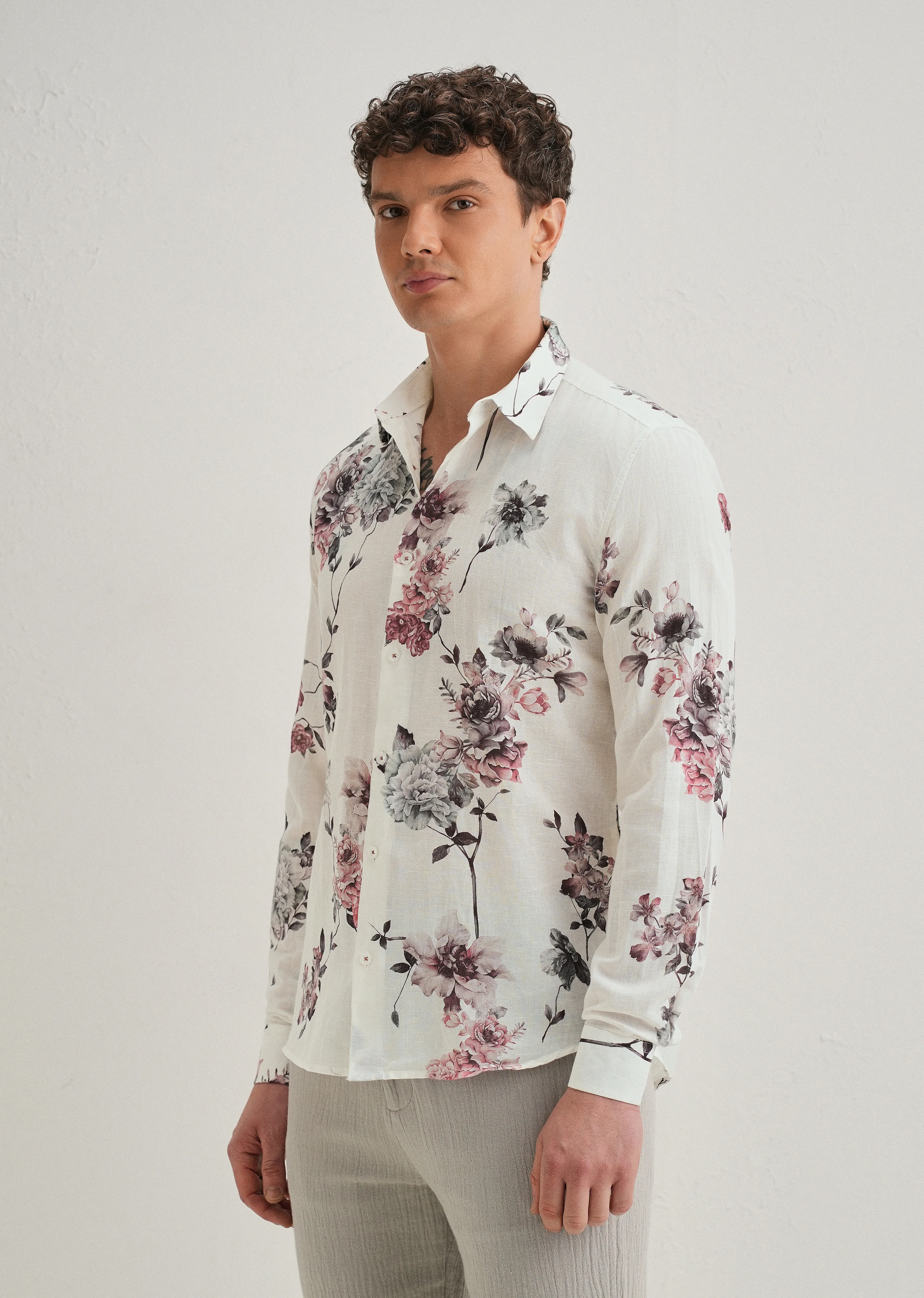 White Peony Dahlia Printed Cotton Linen Shirt - Image 5