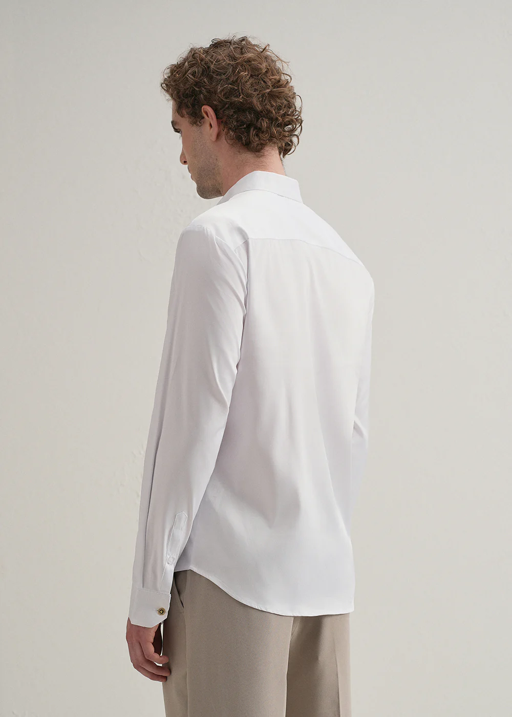 White Plain Stitchless Placket Shirt - Image 4
