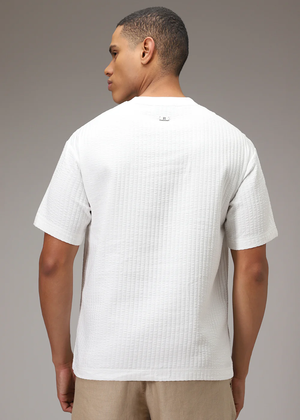 White Plain Textured Oversized T-shirt - Image 4