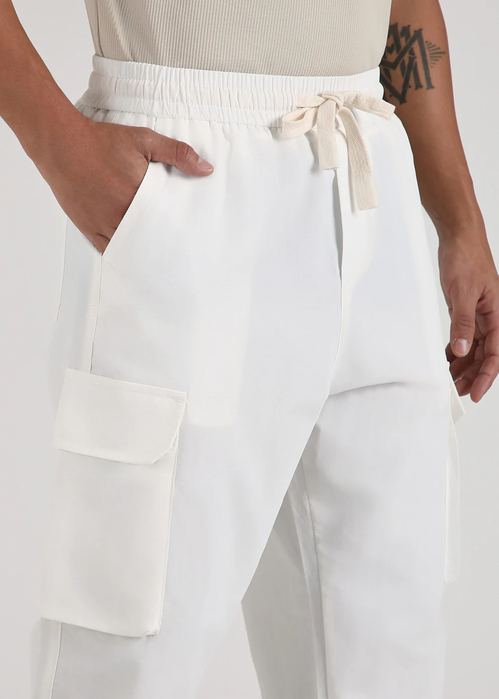 White Relaxed Fit Cargo Pant - Image 2