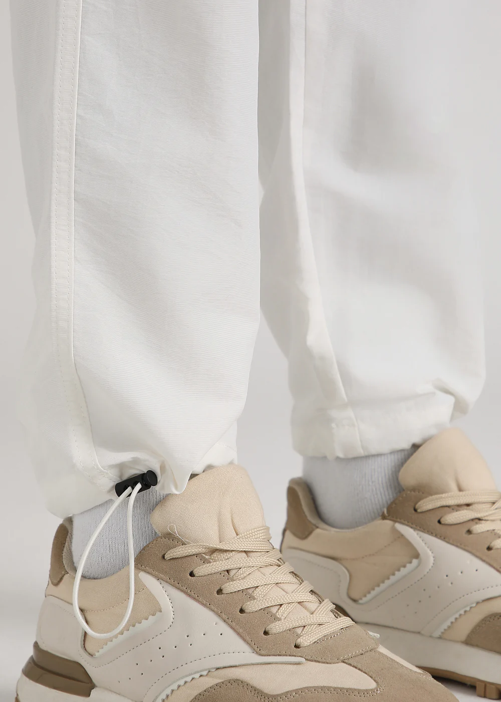 White Relaxed Fit Cargo Pant - Image 3