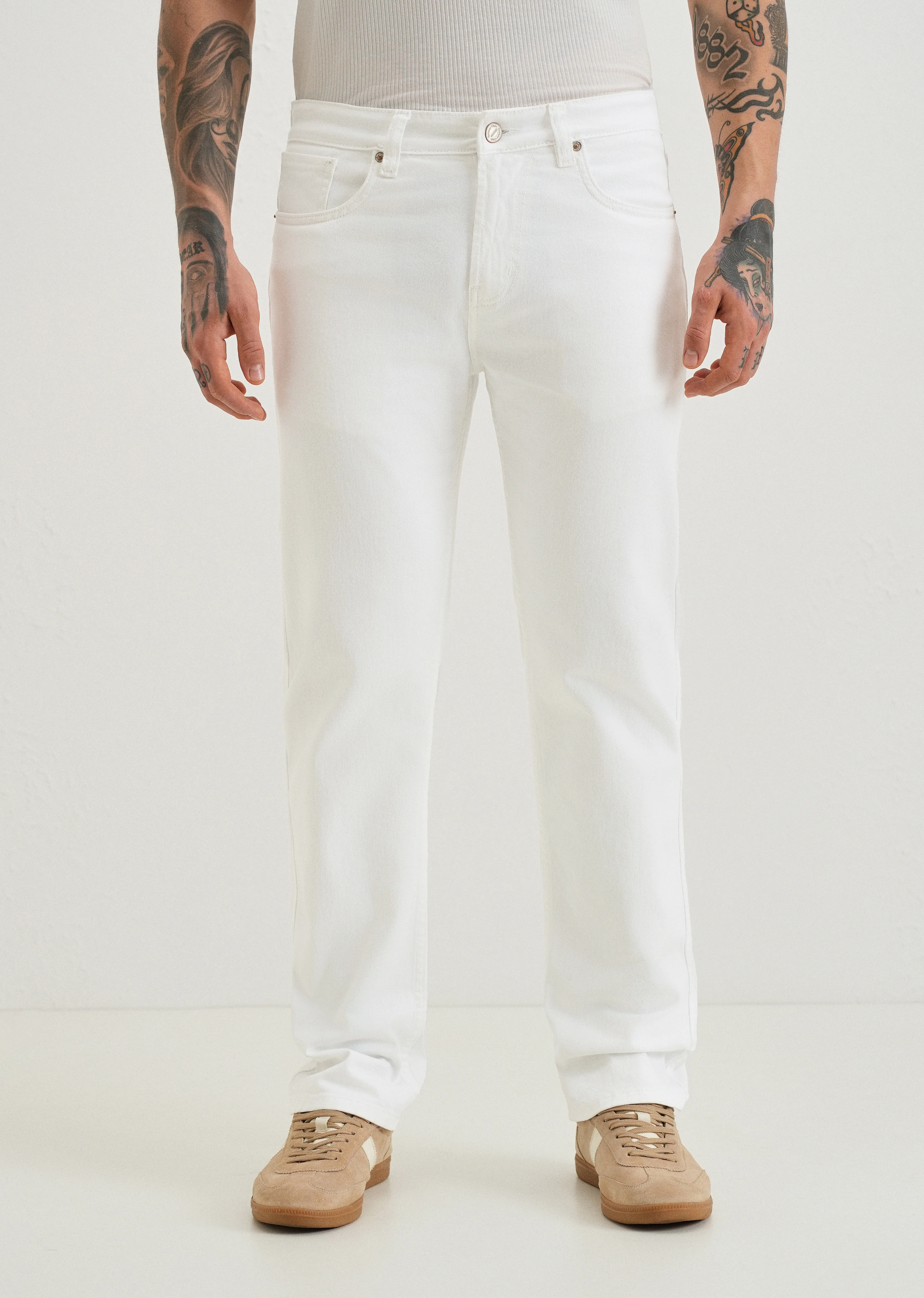 White Straight fit Jeans - Image 3