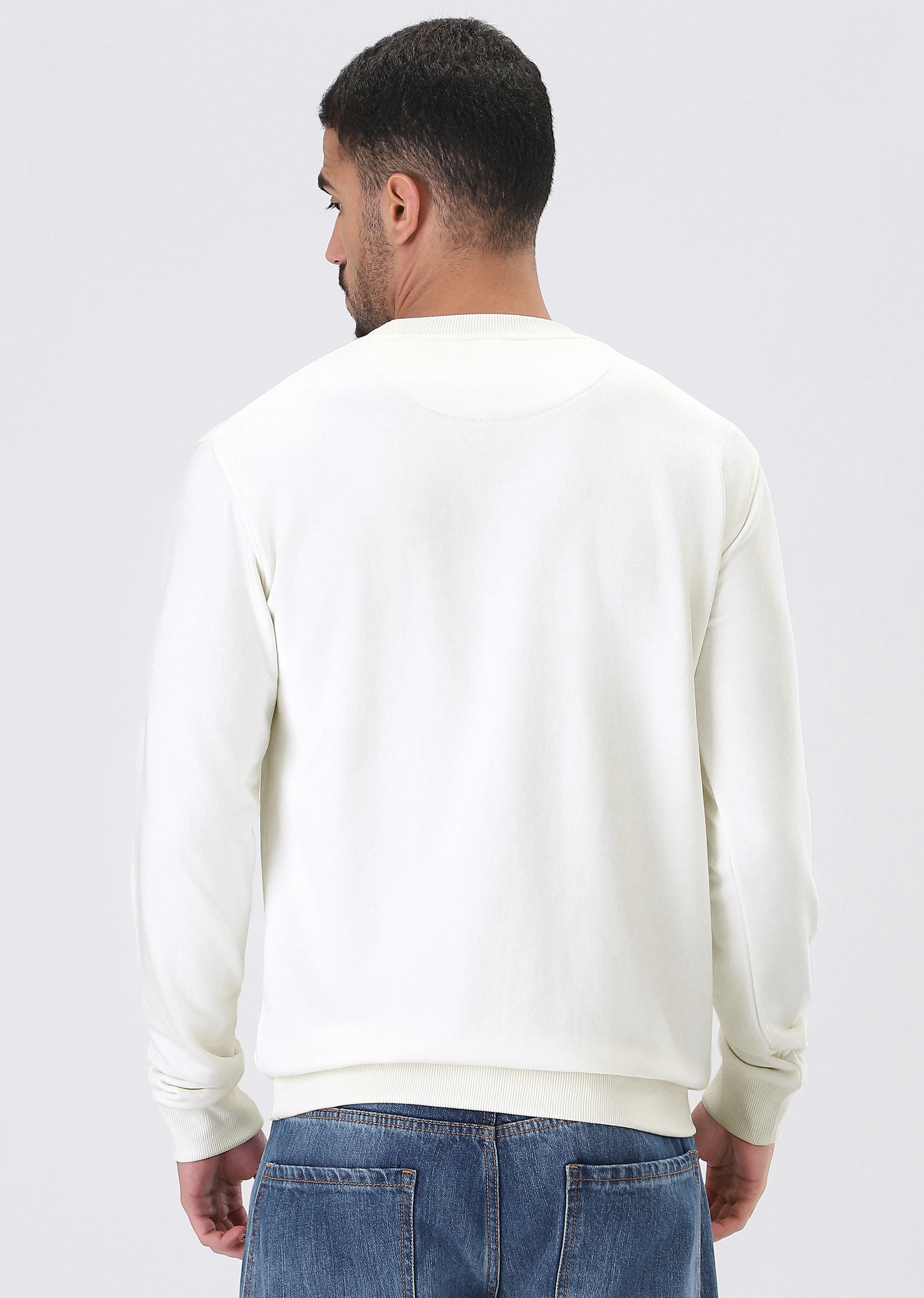 White Sweatshirt - Image 4