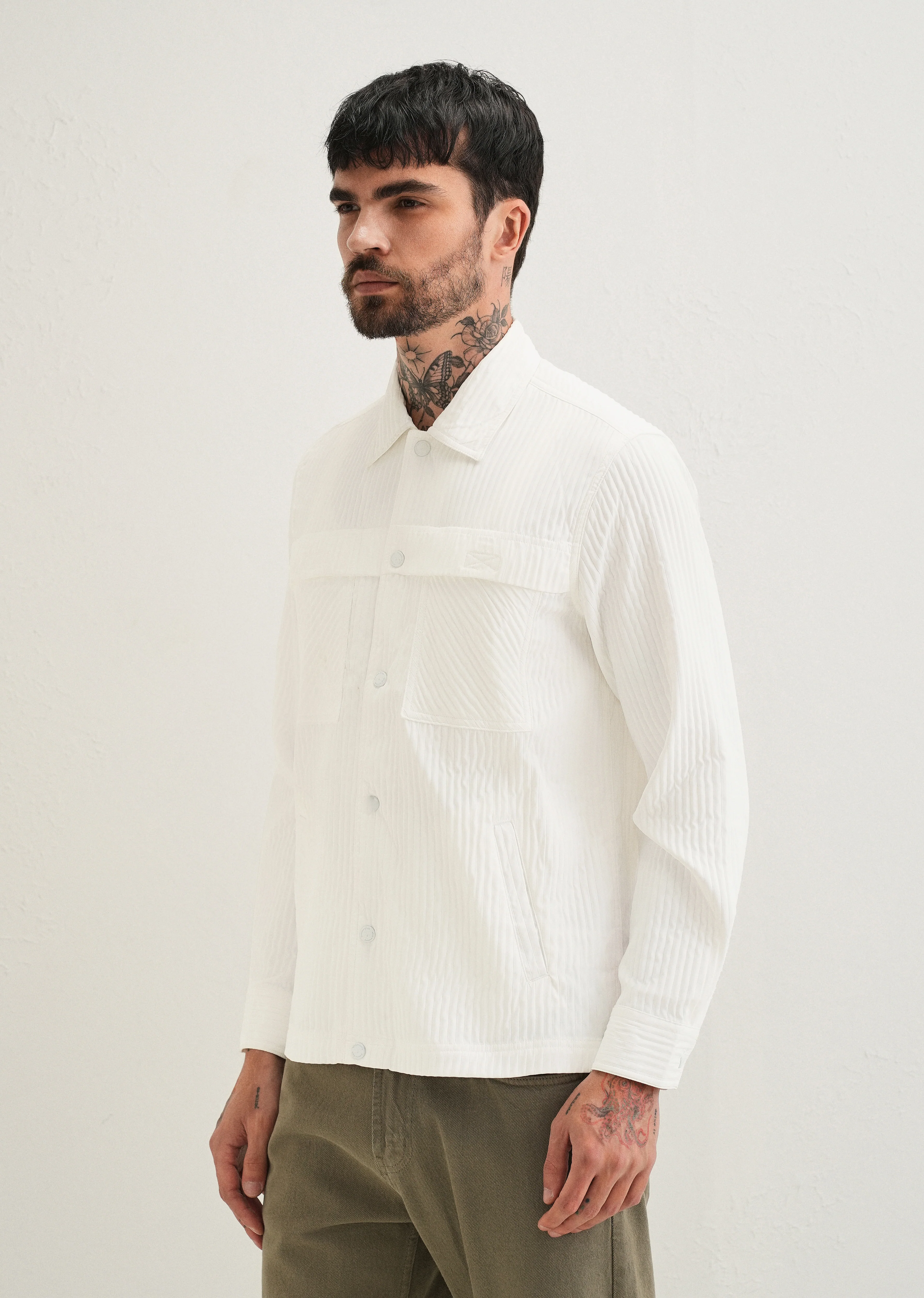 White Textured Utility Shacket - Image 6