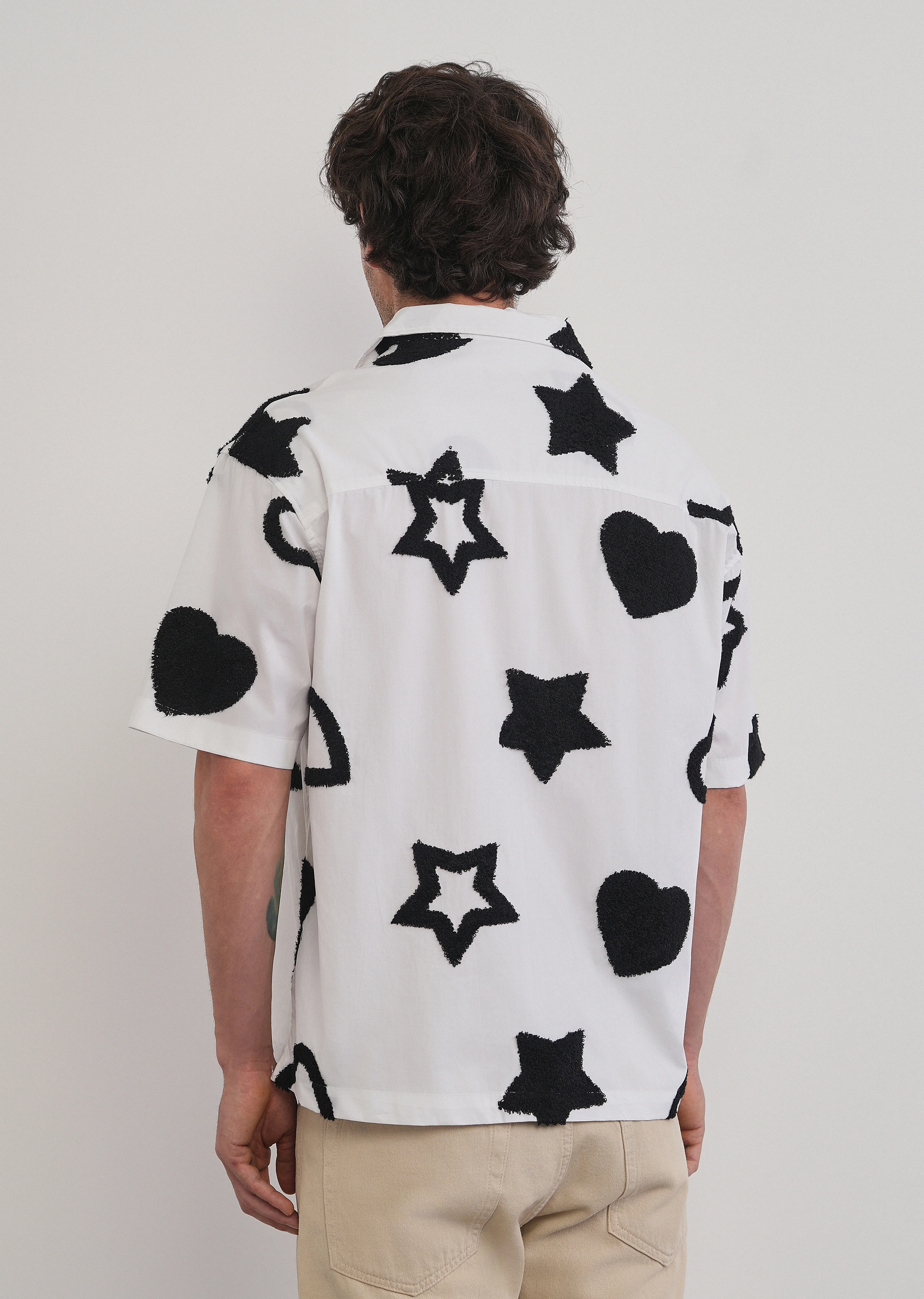 White Tufted Star Pattern Shirt - Image 2