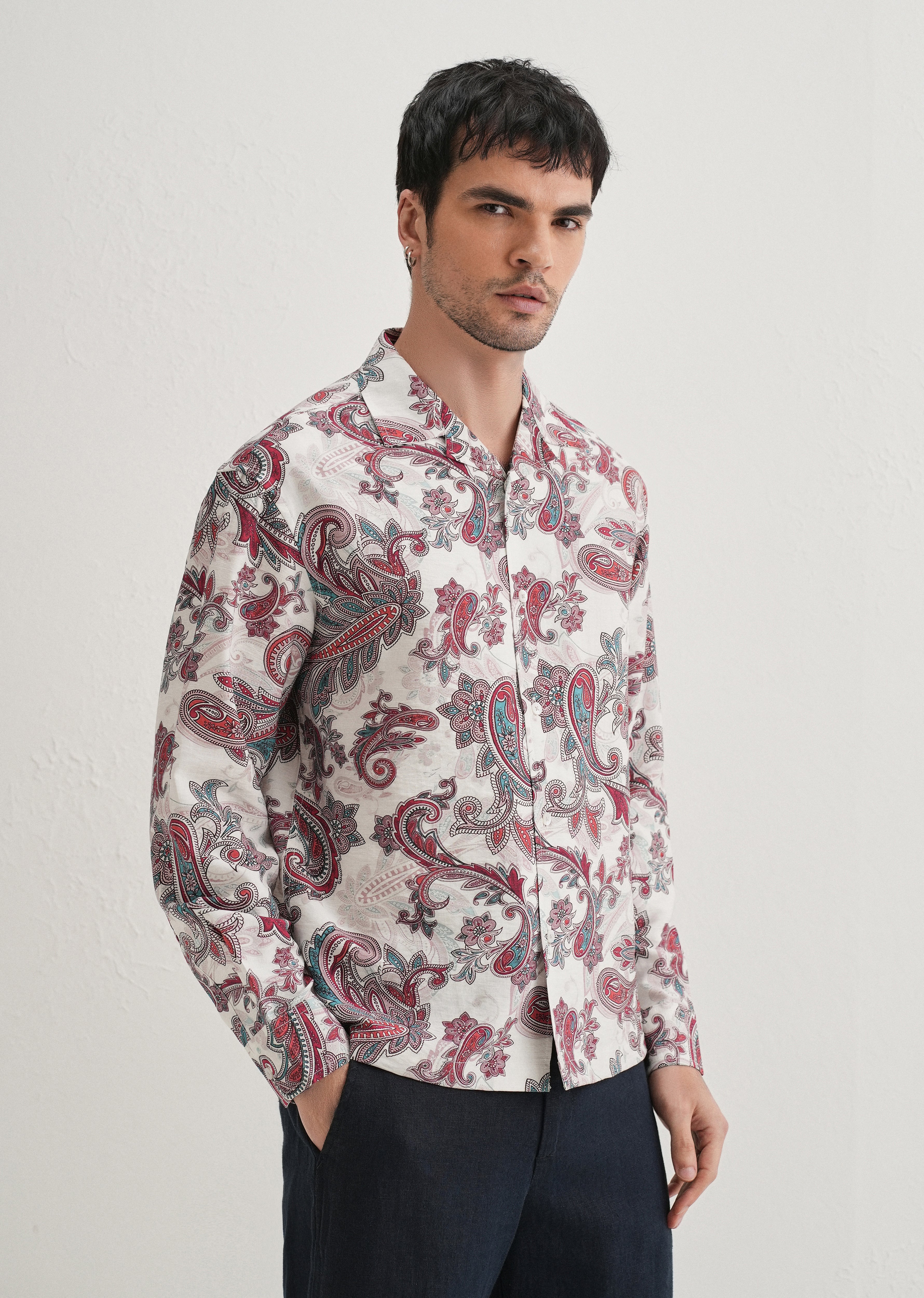 White Vintage Rose Paisley Printed Shirt - Image 4