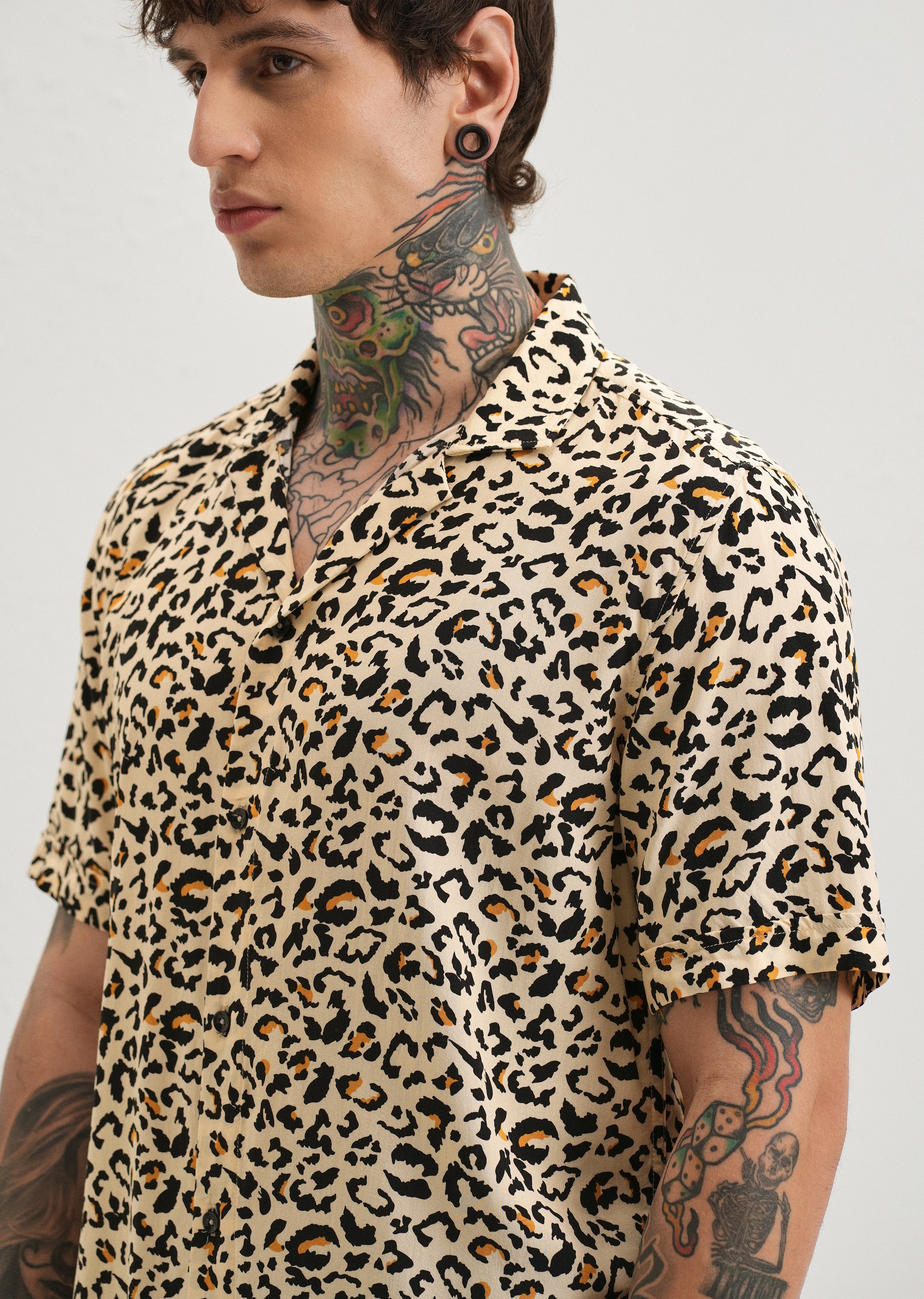 Wild Print Half sleeve shirt - Image 5