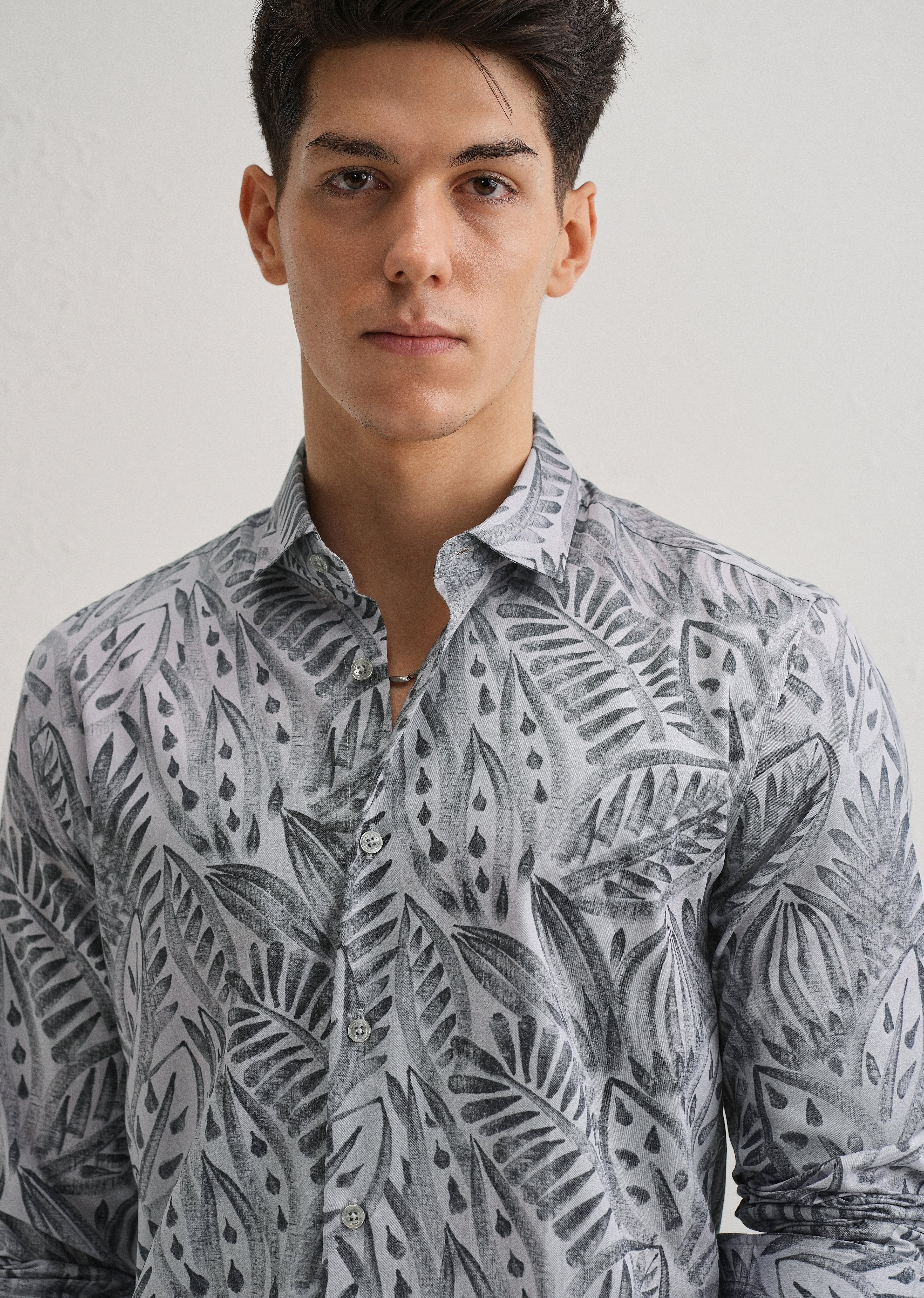Wildleaf Printed shirt - Image 5