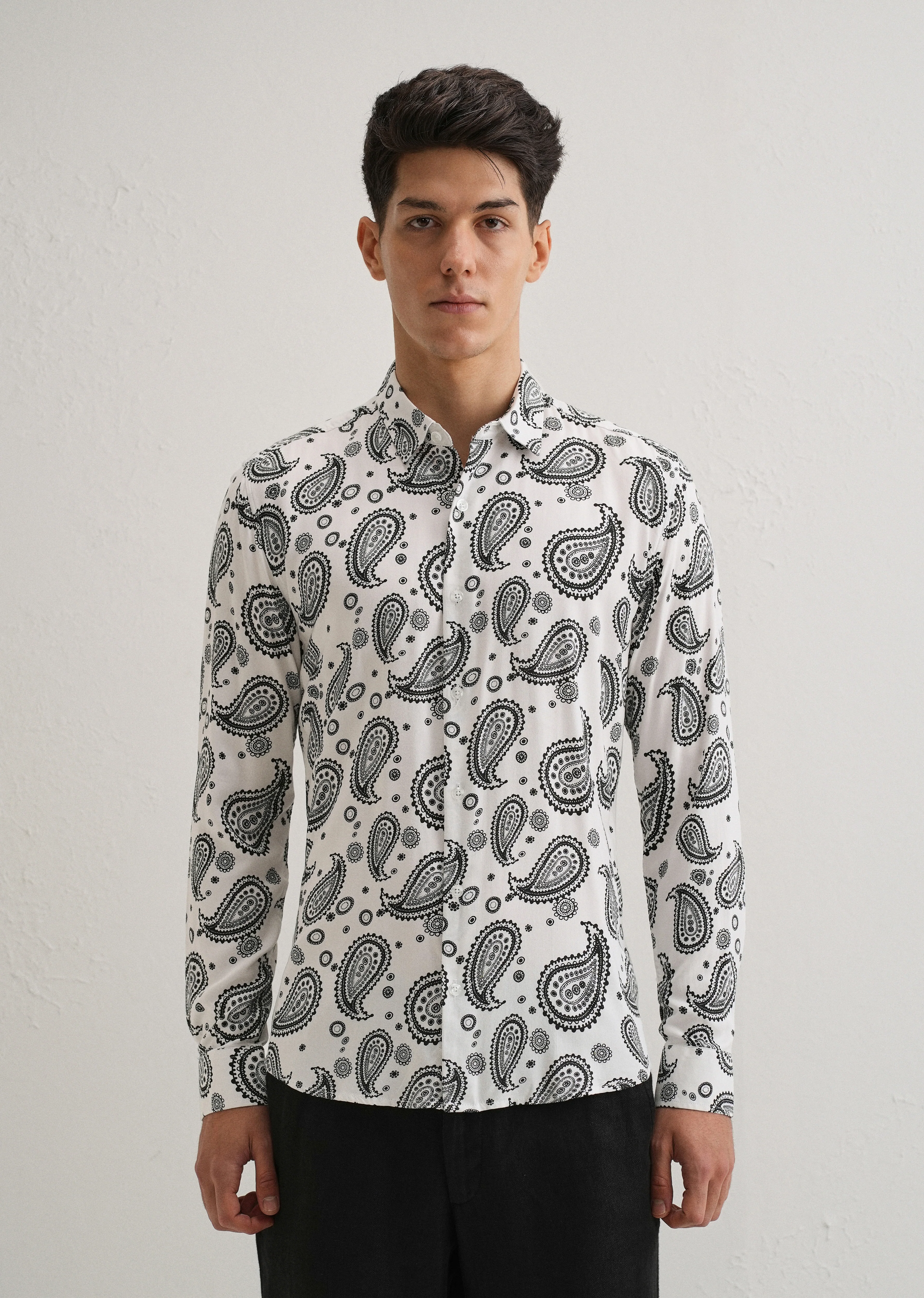 Zubolo Paisley Print Shirt - Image 3